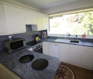 4 bedroom detached house to rent - Photo 3