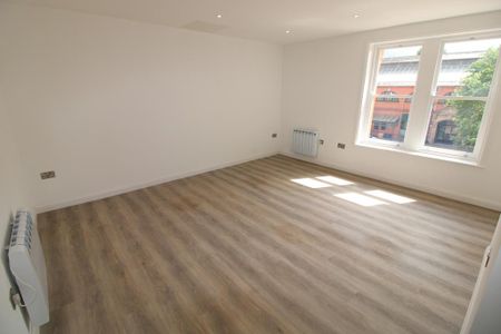 2 bedroom flat to rent - Photo 3