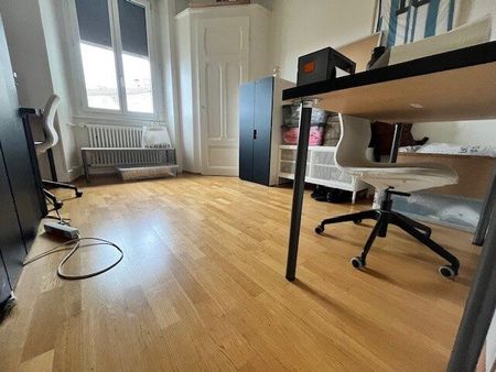 Bel appartement de 3.5 pièces en plein centre-ville - Photo 4