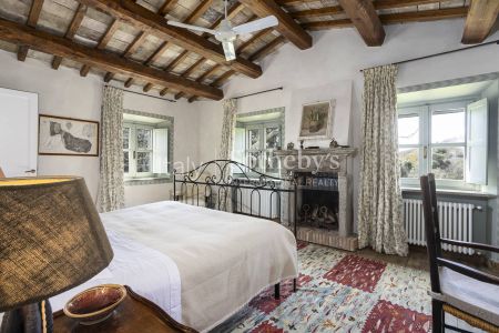 Capalbio: exclusive farmhouse with pool on two levels - Photo 4