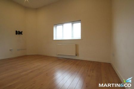 Studio to rent - Photo 4