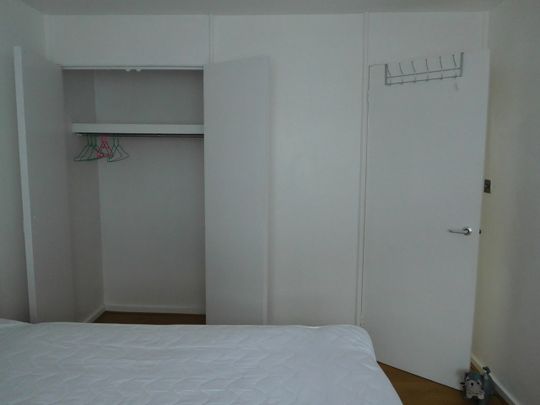 3 Bed Terraced House, Hazel Way, SE1 - Photo 1