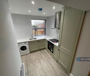 3 bedroom terraced house to rent - Photo 5