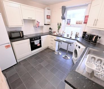 Room in a Shared Flat, Tottenham Lane, N8 - Photo 6