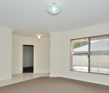 Modern Family Home- Spacious & Low-Maintenance - Photo 1