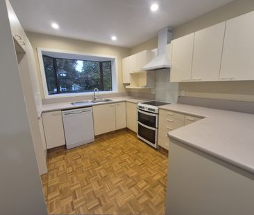 11 Merton Place, Bryndwr - Photo 4