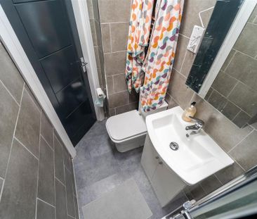 5 bedroom house to rent - Photo 1