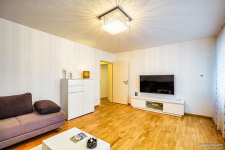 Welc(H)ome® by RIDA FLATS – Köln-Neumarkt! All in plus! Lift + Balkon + TG + WIFI - Photo 3