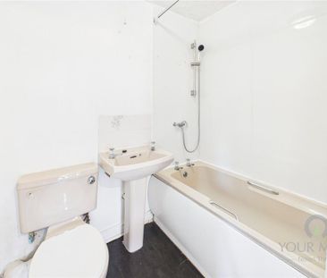 4 bedroom detached house to rent - Photo 6