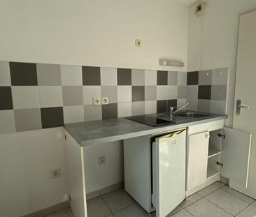 Location Appartement 2 pièces 42m² AGDE 34300 - Photo 5