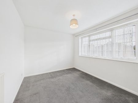 3 bedroom detached house to rent - Photo 5