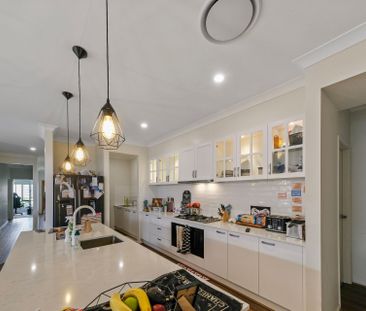 Large Family Home Nirimba - Photo 2