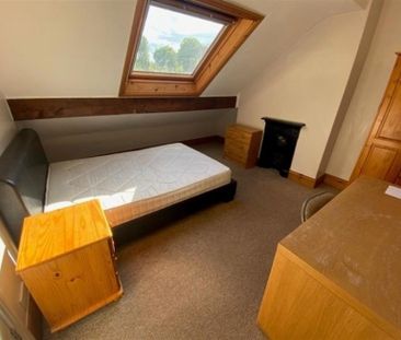 6 Bedroom Semi Detached To Let - Photo 6