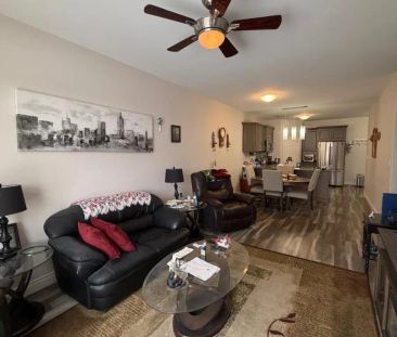 37 LEDGEROCK COURT - Photo 1