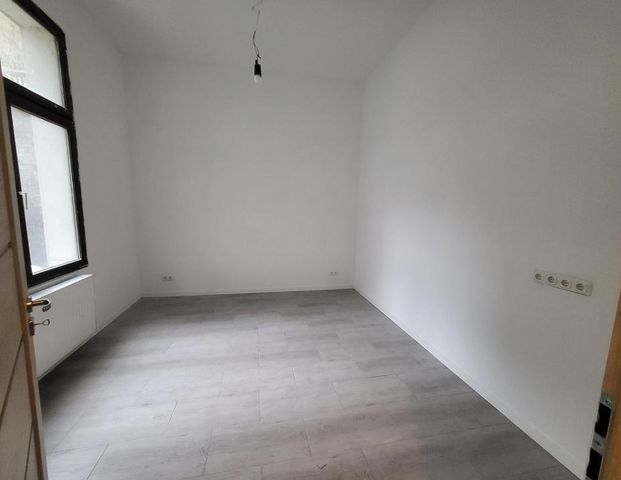 Gemütliche 1-Zimmer-Wohnung mit hoher Decke in Wuppertal-Elberfeld - Photo 1