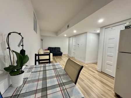 Unit 101: Entire unit - Photo 3