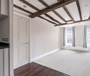 West Street, Haslemere, Surrey, GU27 - Photo 2