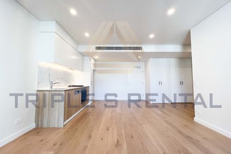 One Bedroom with big study and big Balcony! - Photo 5