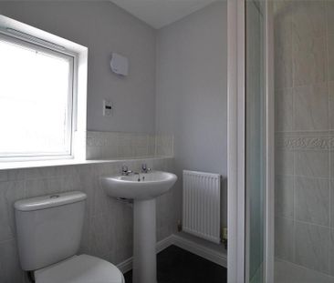 2 bedroom terraced house to rent - Photo 6
