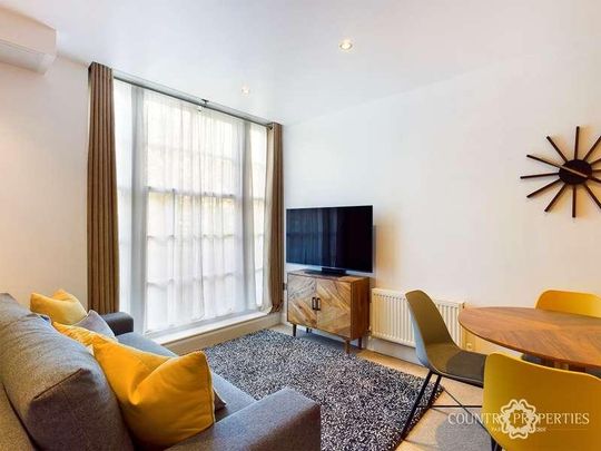 Bridge Road, Welwyn Garden City, AL8 - Photo 1