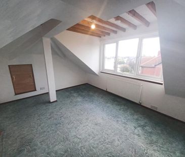 5 bedroom detached house to rent - Photo 4