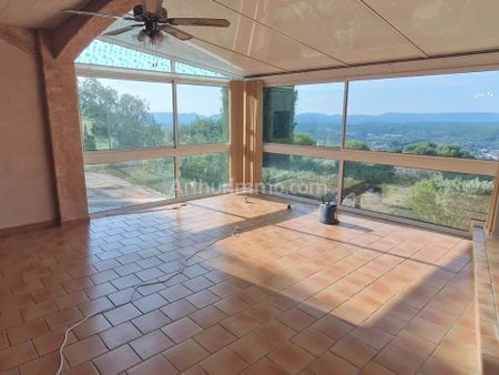 Location Maison 3 pièces 125 m2 à Draguignan - Photo 3