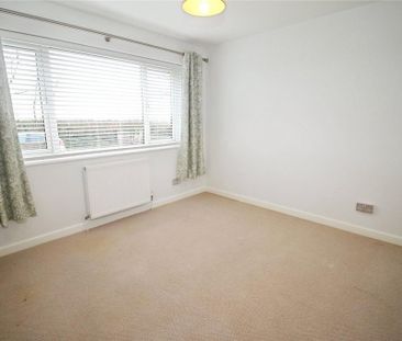 3 bedroom bungalow to rent - Photo 3