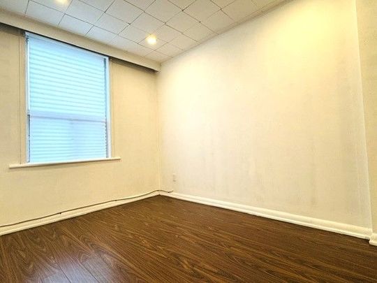 For Lease - 660 1/2 Bloor Street, Toronto, Ontario - Photo 1