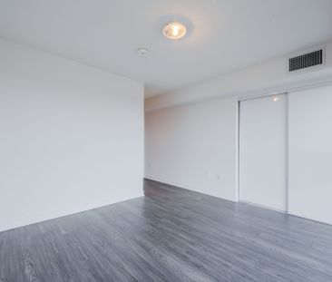 For Lease - 225 Village Green Square Unit# 1102, Toronto, Ontario - Photo 2
