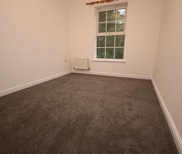 1 bedroom Apartment to let - Photo 3