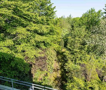 Woning te huur in Sint-Agatha-Berchem voor € 2.750 met 3 slaapkamers - Photo 4