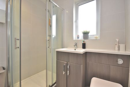 The Ridings, CM23, Bishop`S Stortford - Photo 4