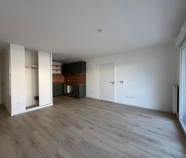 location Appartement T3 DE 61.27m² À ROUEN - Photo 4