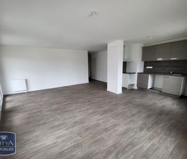 Location Appartement 4 pièces 86m² SOTTEVILLE LES ROUEN 76300 - Photo 1