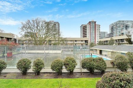 Dolphin Square Apartments - 1 Bedroom - Photo 2