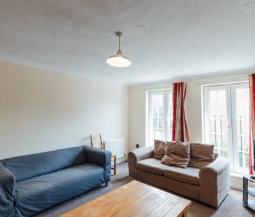4 bedroom house to rent - Photo 1