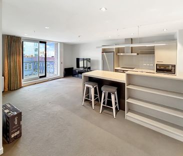 Apartment Living - Photo 2