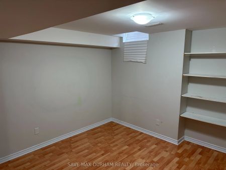 132 Oakborough Drive - Photo 5