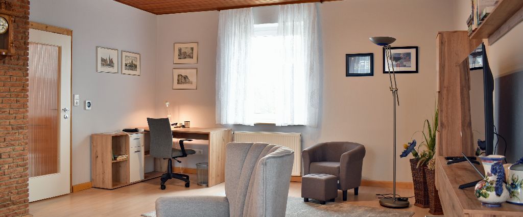 Alt-Laatzen, 2 Zimmer möbliert, mit Balkon und Reinigungsservice in ruhiger Wohnlage - Foto 1