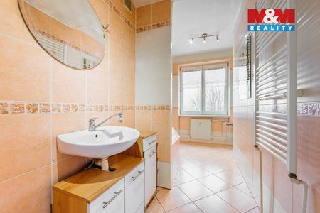 Pronájem bytu 3+1 84 m² - Photo 3