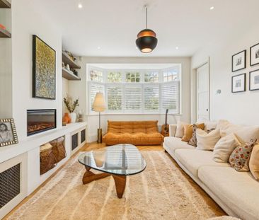 5 bedroom semi-detached house to rent - Photo 2