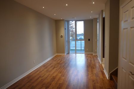 For Lease - 339 Rathburn Road Unit# 115, Mississauga, Ontario - Photo 2