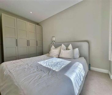 Alexandra Road, Poole, Dorset, BH14 - Photo 3