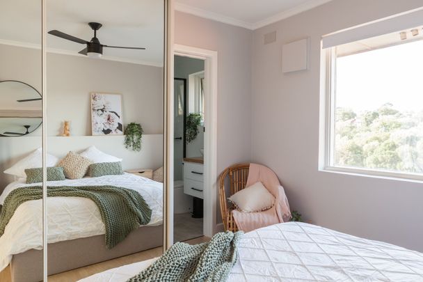 Easy living, close to all amenities - Photo 1