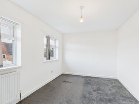 3 Bedroom Mid Terraced House - Photo 5