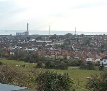 2 bedroom house to rent - Photo 1