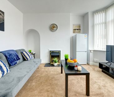 3 Bed Terraced House, Leyland Road, CV5 - Photo 1