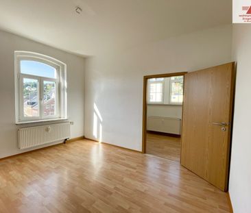 5-Raum-Dachgeschosswohnung mit Loggia und schöner Sicht in Annaberg... - Foto 1