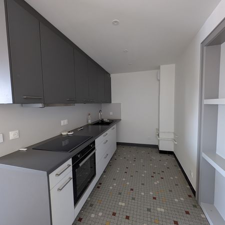 Location Appartement 3 pièces 63m² MULHOUSE 68200 - Photo 3