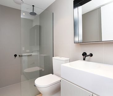 Significant One Bedroom Apartment in North - Photo 5